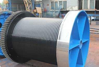 Variable speed winch