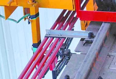 Single pole busbar, crane busbar