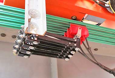 Single pole busbar, crane busbar