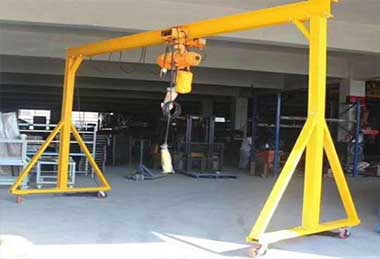 Small portable gantry crane for sale