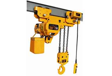 Low profile chain hoist