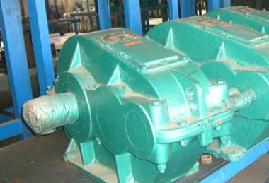 Overhead crane and gantry crane gearbox and reducer