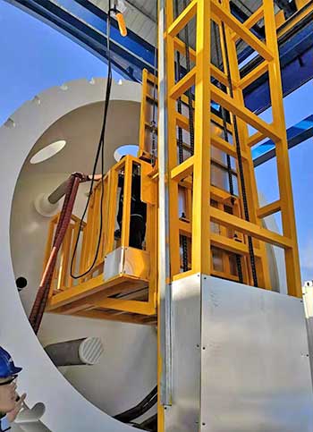 Portable gantry crane customized for valve welding 