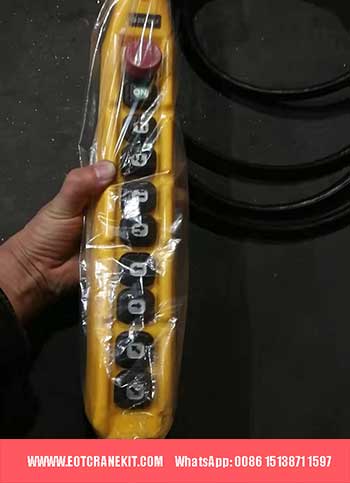 A frame crane control -pendant control 