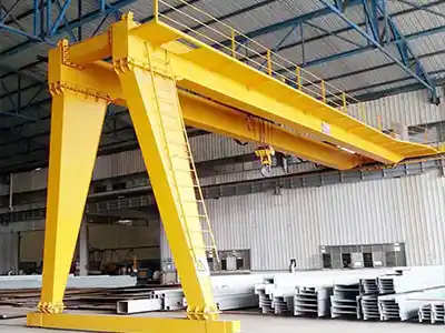Semi goliath gantry cranes