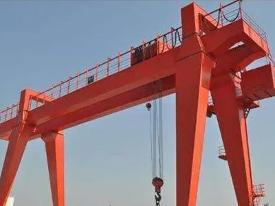 Double girder goliath crane with main hoist and auxiliary hoist