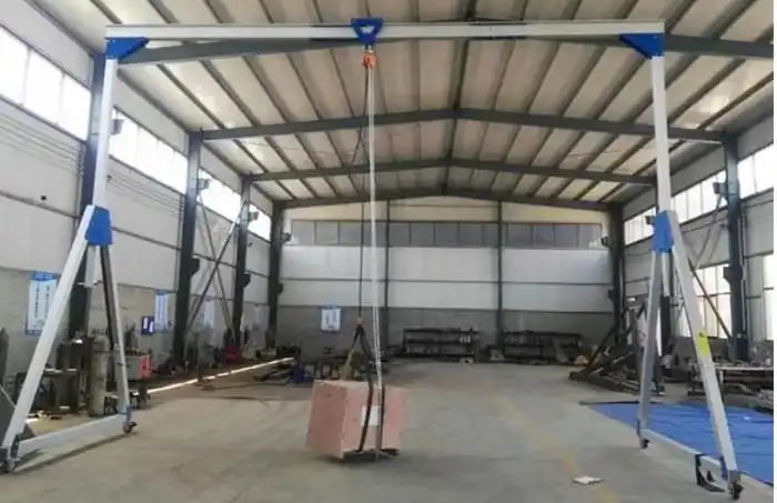 LT4 Simple Aluminum Portable Gantry Crane 2 Ton