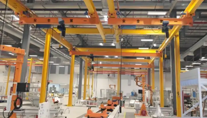 Freestanding underhung bridge crane 