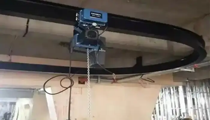 Overhead Monorail Cranes with Curved Monorails: