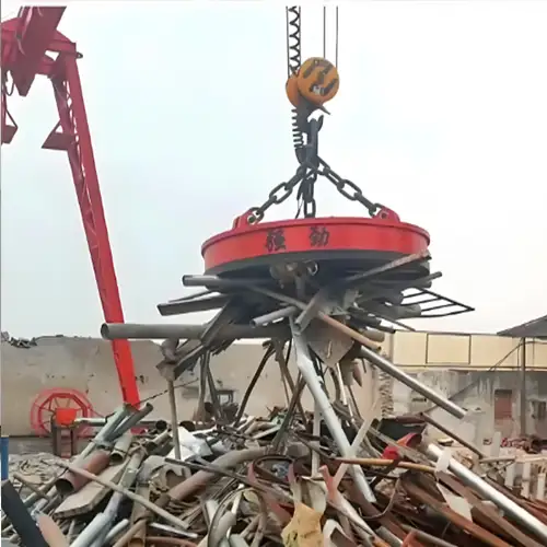gantry crane with electromagnetic chuck for steel scrap handling