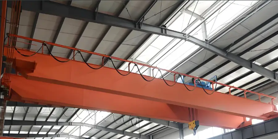 heavy duty overhead crane with large capacity for heavy loads handling 