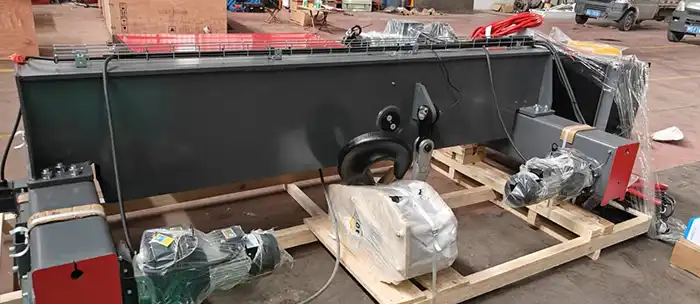 Low headroom electric wire rope hoist for double girder overhead bridge crane 