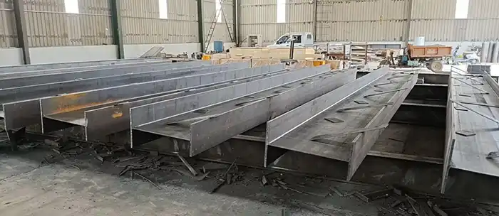 Steel structrued runway beam of double girder overhead bridge crane 