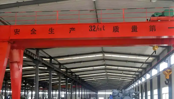 Gantry Crane with Two-Hook European-Style Hoist Trolley Gantry Crane with Two-Hook European-Style Hoist Trolley