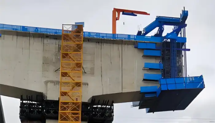 floor mounted pillar jib crane with 5 ton capacity and 60 m lifting height for subway construcction