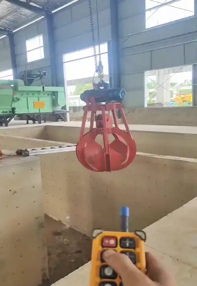remote control grab bucket pillar jib crane for waste handling 
