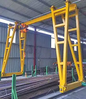 Rail travelling steel gantry crane