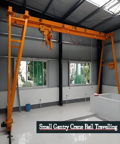 small portable gantry crane with raill travelling