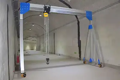  LT-1 – Fixed Height Aluminum Gantry Crane