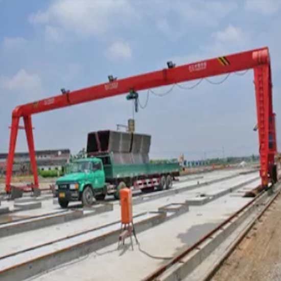 Industrial cranes for Construction and Infrastructure Industrial cranes for Construction and Infrastructure