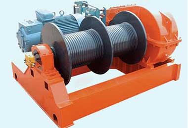 Double drum winch for piling
