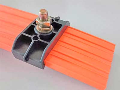 Seamless crane busbar, crane busbar system