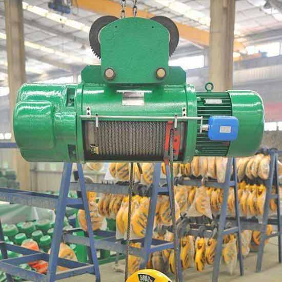 Explosion proof hoist for safe crane