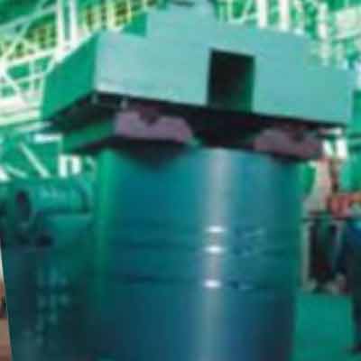 Lifting electromagnet