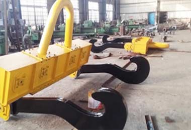 Below hook device and crane attachment- Ladle hook