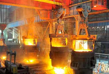 Industrial cranes for metal processing