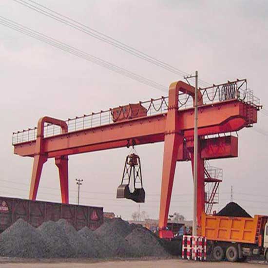 Grab bucket crane for coal mining