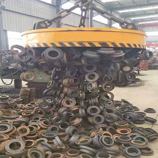 Metal scrap handling crane