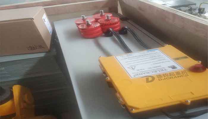 15 ton open winch parts such as remote control, etc.