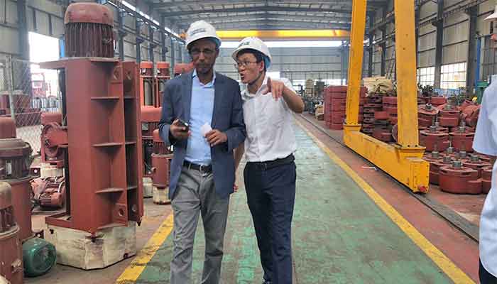Ethiopia Customer Visited Electric Hoist Workshop Ethiopia Customer Visited Electric Hoist Workshop