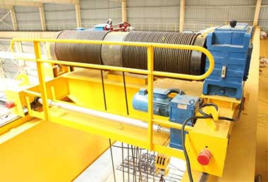 European style open winch for overhead travelling crane 