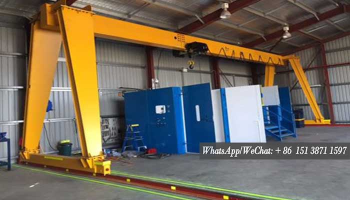 Overhead crane rail and gantry crane rail