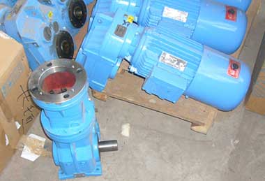 Overhead crane motor and gantry crane motor for hoisting and driving unit Overhead crane motor and gantry crane motor for hoisting and driving unit