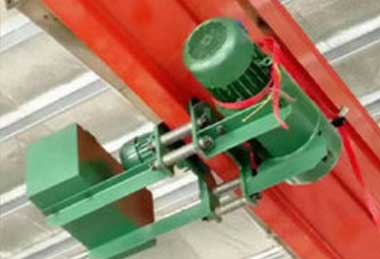 Gearbox hoist for low headroom overhead crane Gearbox hoist for low headroom overhead crane