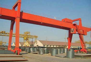 Box type double girder goliath crane for steel handling