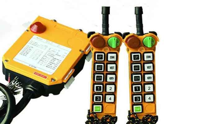 Why to Choose Radio Remote Control for Your Overhead Crane?