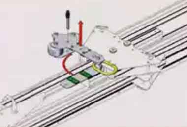 Foldable Aluminum Gantry Crane Installation,2.Open the trolley by rotating the underneath plate and removing the stone pin.