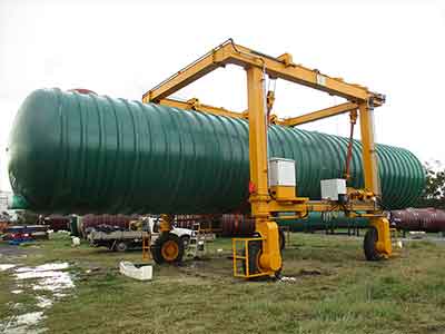 Uses of rtg crane for cylinder handling 