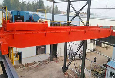Chinese style hoist trolley double girder overhead travelling crane