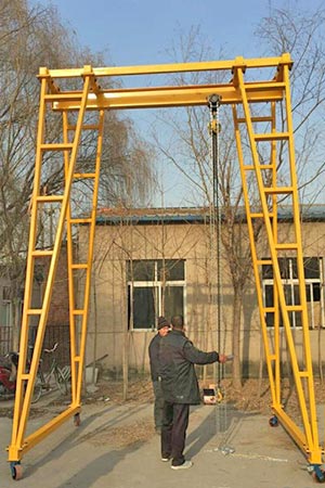 Manual Winch Portable Gantry on Wheels Manual Winch Portable Gantry on Wheels