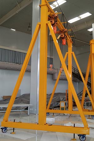 Hand push steel mobile gantry crane 