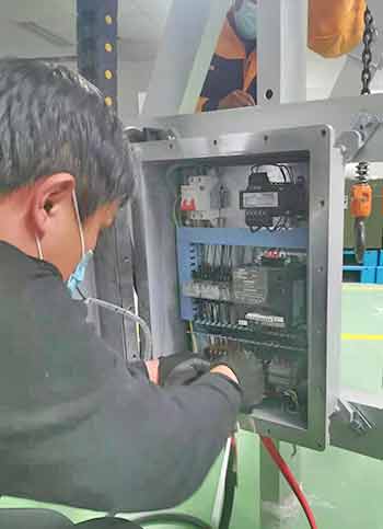 aluminum gantry crane with explosion proof chain fall hoist aluminum gantry crane with explosion proof chain fall hoist