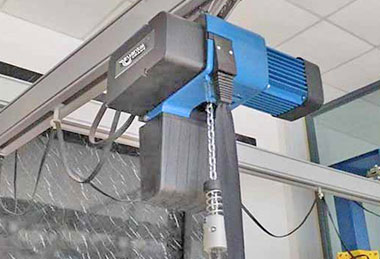 Chain hoist for free standing workstation crane- Chain hoist for free standing workstation crane-