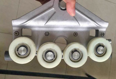 Column -trolley of aluminium free standing workstation crane Column -trolley of aluminium free standing workstation crane