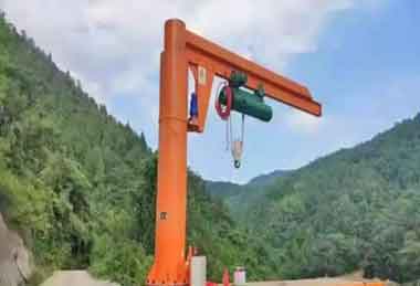 Rotationg jib crane for outdoor use  Rotationg jib crane for outdoor use