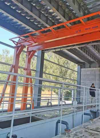 Double beam rolling gantry crane  Double beam rolling gantry crane